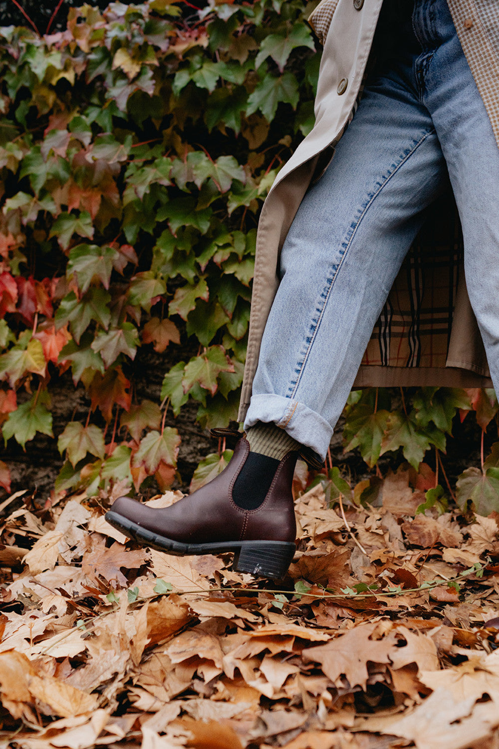 Women's Series #2060 - Image 7