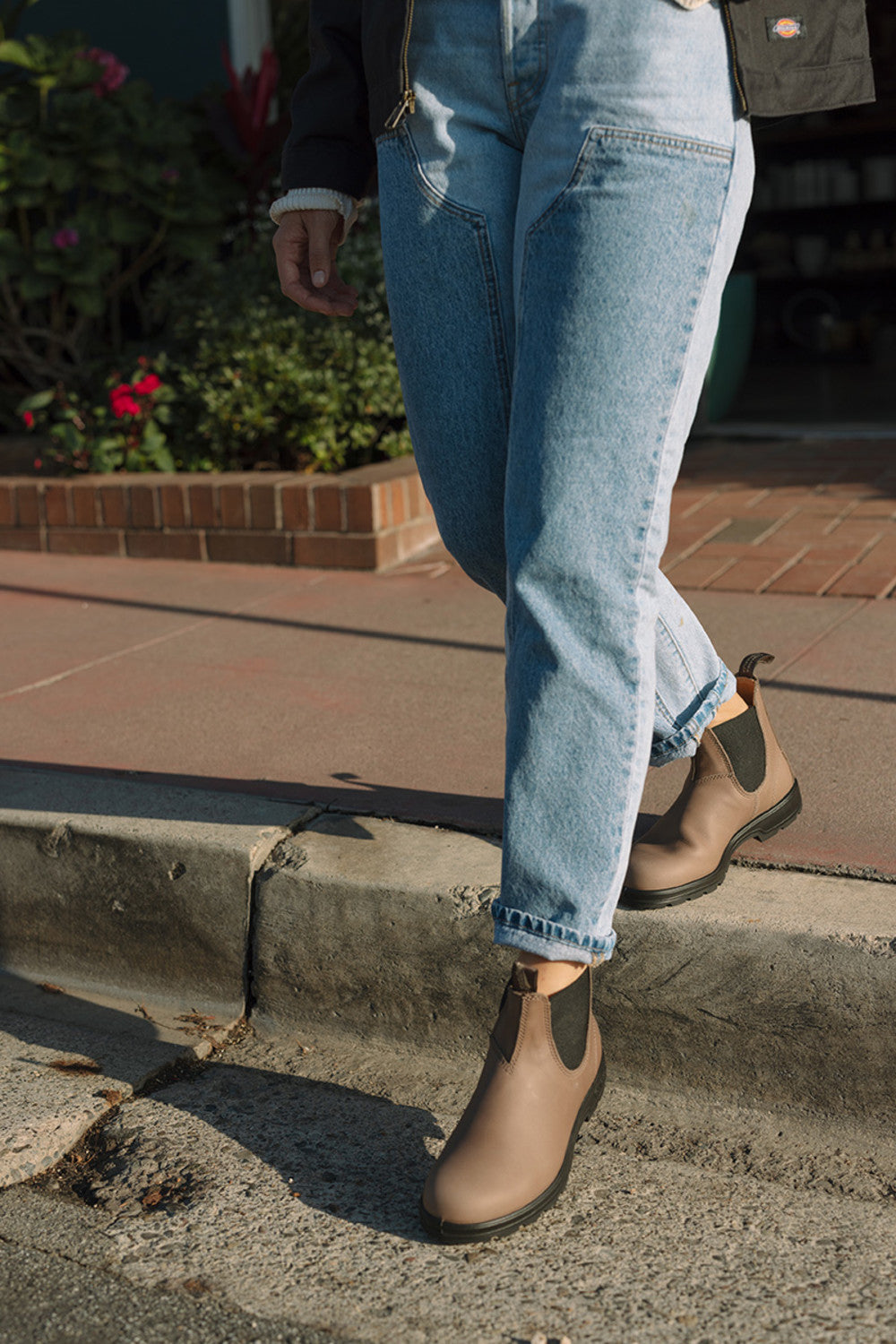 Women's Classics #2341 - Image 6